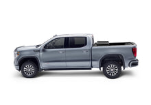 Load image into Gallery viewer, UnderCover 16-21 Toyota Tacoma Double Cab 5ft Triad Bed Cover
