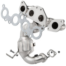 Load image into Gallery viewer, MagnaFlow Conv DF 05-11 Volvo XC90 4.4L Rear
