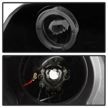 Load image into Gallery viewer, Spyder 99-01 BMW E46 3 Series 4DR Projector Headlights 1PC LED Halo (PRO-YD-BMWE46-4D-HL-AM-BSM)
