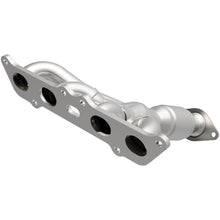 Load image into Gallery viewer, MagnaFlow OEM Grade 12-17 Toyota Prius C Federal / EPA Compliant Manifold Catalytic Converter
