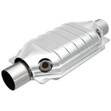 Load image into Gallery viewer, MagnaFlow Conv Univ 2.25 Dual O2 Boss
