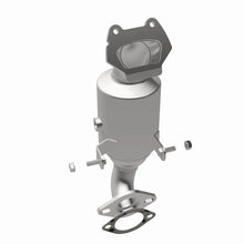 Load image into Gallery viewer, Magnaflow 14-16 Ram ProMaster 1500/2500/3500 V6 3.6L CARB Compliant DirectFit Catalytic Converter
