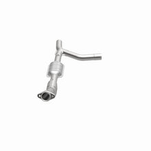 Load image into Gallery viewer, MagnaFlow Conv DF 00-04 Ford E150 4.6L Passenger Side
