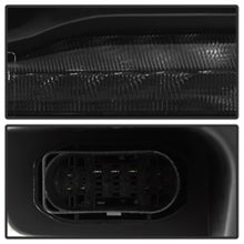 Load image into Gallery viewer, xTune Dodge Ram 13-17 ( w/ Factory Projector LED) Projector Headlight - Black HD-JH-DR13-P-BK
