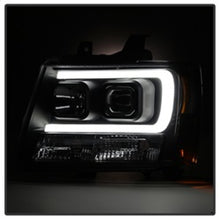 Load image into Gallery viewer, Spyder 07-14 Chevy Suburban/1500/2500/Tahoe V2 Projector Headlights Blk PRO-YD-CSUB07V2-DRL-BK
