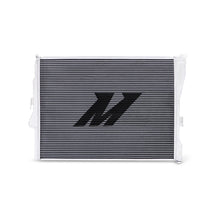 Load image into Gallery viewer, Mishimoto 99-06 BMW 323i/323i/328i/330i Performance Aluminum Radiator
