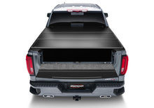 Load image into Gallery viewer, UnderCover 20-21 Jeep Gladiator 5ft Triad Bed Cover
