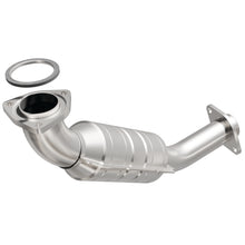 Load image into Gallery viewer, Magnaflow Conv DF 2008 Pontiac G8 3.6L ps
