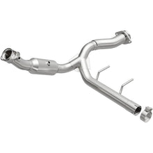 Load image into Gallery viewer, MagnaFlow Right Side Converter Direct Fit 15-17 Ford F-150 5.0L

