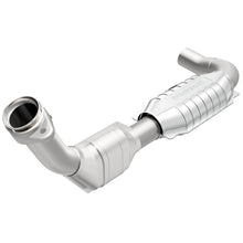 Load image into Gallery viewer, MagnaFlow Conv DF 99-00 Ford F-150 4.6L
