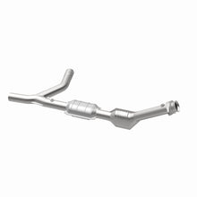 Load image into Gallery viewer, MagnaFlow Conv DF 00-04 Ford E150 4.6L Passenger Side
