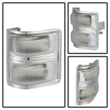 Load image into Gallery viewer, xTune Ford Superduty 08-14 F250-F550 Amber LED Mirror Signal Lens - Clear ACC-LED-FDSD08-MR-C

