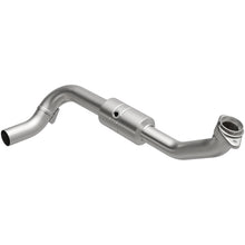 Load image into Gallery viewer, MagnaFlow Conv Direct Fit 05-06 Lincoln Navigator 5.4L
