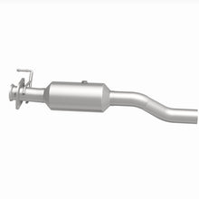 Load image into Gallery viewer, MagnaFlow 20-22 Ford F-350 Super Duty V8 7.3L Rear Underbody Direct Fit Catalytic Converter
