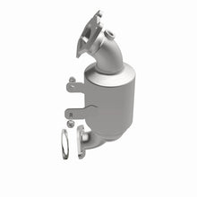 Load image into Gallery viewer, Magnaflow 14-16 Ram ProMaster 1500/2500/3500 V6 3.6L CARB Compliant DirectFit Catalytic Converter
