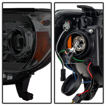 Load image into Gallery viewer, Spyder Toyota Tacoma 12-16 Projector Headlights Light Bar DRL Smoke PRO-YD-TT12-LBDRL-SM
