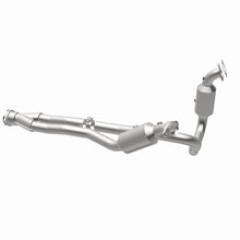 Load image into Gallery viewer, Magnaflow Conv DF 2015-2017 Transit-150 V6 3.5 OEM Underbody
