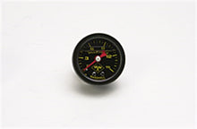 Load image into Gallery viewer, Russell Performance 15 psi fuel pressure gauge black face and case (Liquid-filled)
