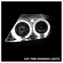 Load image into Gallery viewer, Spyder BMW Z4 03-08 Projector Headlights Halogen Model Only - LED Halo Smoke PRO-YD-BMWZ403-HL-SM
