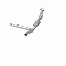 Load image into Gallery viewer, MagnaFlow Conv DF 99-00 Ford F-150 4.6L
