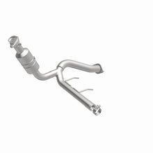 Load image into Gallery viewer, Magnaflow Conv DF 2009-2010 F-150 4.6 L Underbody
