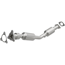 Load image into Gallery viewer, MagnaFlow Conv DF 05-07 Chevy Cobalt/06-07 HHR / 07 Pontiac G5 / 05-07 Saturn Ion/06-07 Ion-2/Ion-3
