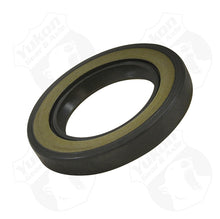 Load image into Gallery viewer, Yukon Gear Replacement Side Yoke Seal For 80-87 Dana 44-HD ICA Vett
