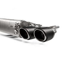 Load image into Gallery viewer, Akrapovic 2018+ Alfa Romeo Giulia Quadrifoglio Slip-On Line (Titanium) w/Titanium/Carbon Fiber Tips
