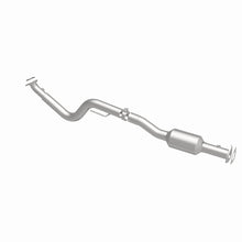 Load image into Gallery viewer, MagnaFlow 2009 Chevrolet Express 4500 V8 6.0L Right Underbody Catalytic Converter
