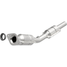 Load image into Gallery viewer, MagnaFlow Conv DF 03-04 Pontiac Vibe 1.8L
