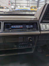 Load image into Gallery viewer, 1988 Nissan Vanette
