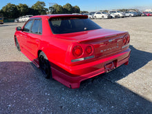 Load image into Gallery viewer, 1998 Nissan Skyline GTT Arriving
