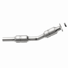 Load image into Gallery viewer, MagnaFlow Conv DF 03-04 Pontiac Vibe 1.8L
