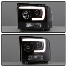 Load image into Gallery viewer, Spyder Ford F250/350/450 05-07 Projector Headlights - Light Bar DRL LED - Black PRO-YD-FS05V2-LB-BK
