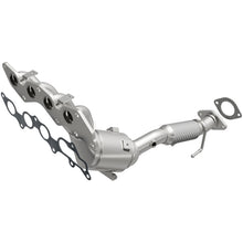 Load image into Gallery viewer, MagnaFlow 14-15 Ford Transit Connect OEM Grade Federal/EPA Compliant Manifold Catalytic Converter
