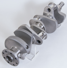 Load image into Gallery viewer, Eagle Chrysler RB 4340 Crank 4.5in Stroke 2.2in Rod Pin 8 Bolt Flange
