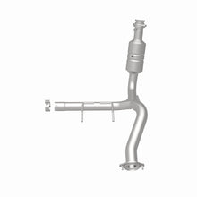 Load image into Gallery viewer, Magnaflow Conv DF 2009-2010 F-150 4.6 L Underbody
