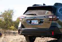 Load image into Gallery viewer, DV8 Offroad Universal License Plate Mount w/ Pod Light Mounts
