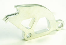 Load image into Gallery viewer, Ford Racing 1982-2004 V8 Mustang Double-Hook Clutch Quadrant
