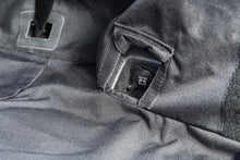 Load image into Gallery viewer, Rugged Ridge C3 Cargo Cover 2-Door w/Subwoofer 07-14 Jeep Wrangler
