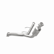 Load image into Gallery viewer, Magnaflow Conv DF 2009-2010 F-150 4.6 L Underbody
