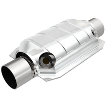 Load image into Gallery viewer, MagnaFlow Conv Univ 2.5 W/Dual O2 Boss
