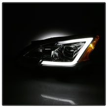 Load image into Gallery viewer, xTune 13-15 Nissan Sentra DRL LED Light Bar Halogen Projector Headlights - Chrm (PRO-JH-NS13-LB-C)
