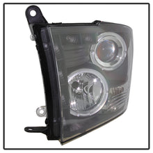 Load image into Gallery viewer, Spyder Dodge Ram 1500 09-14 10-14 Projector Headlights Halogen- LED Halo LED - Blk PRO-YD-DR09-HL-BK
