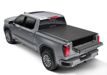 Load image into Gallery viewer, Truxedo 20-21 GM 1500 (New Body) w/ CarbonPro Bed 5ft 9in Lo Pro Bed Cover
