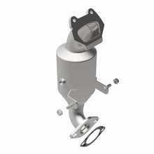 Load image into Gallery viewer, Magnaflow 14-16 Ram ProMaster 1500/2500/3500 V6 3.6L CARB Compliant DirectFit Catalytic Converter
