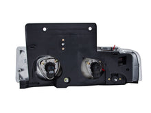 Load image into Gallery viewer, ANZO 1995-2005 Chevrolet Astro Van Crystal Headlights Chrome 1pc
