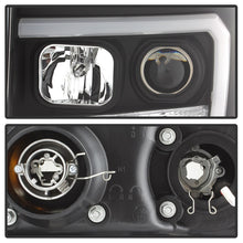 Load image into Gallery viewer, Spyder GMC Sierra 1500/2500/3500 07-13 V2 Projector Headlights- Black PRO-YD-GS07V2-LBDRL-BK
