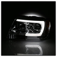 Load image into Gallery viewer, Spyder 99-04 Jeep Grand Cherokee Projector Headlights - Light Bar DRL LED - Chrome

