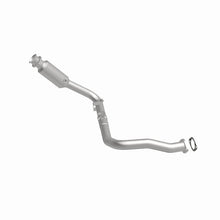 Load image into Gallery viewer, Magnaflow Conv DF 10-13 Land Rover LR4 V8 5.0L OEM Underbody
